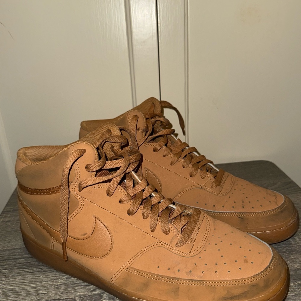 Nike Men's Brown High-Top Sneakers